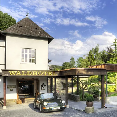 Hotel Romantik Waldhotel Mangold 4*