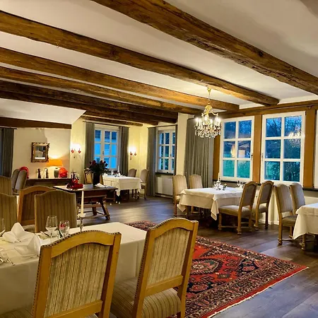 Romantik Waldhotel Mangold