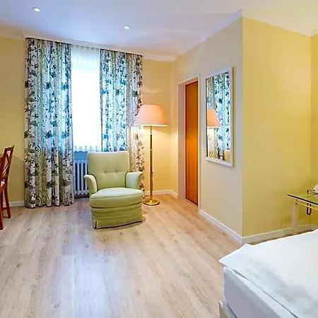 Romantik Waldhotel Mangold 4* Bergisch Gladbach
