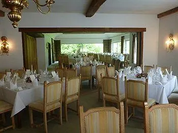 Romantik Waldhotel Mangold 4*