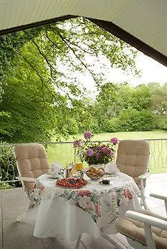 Romantik Waldhotel Mangold Otel