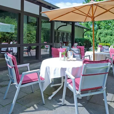 Otel Romantik Waldhotel Mangold Bergisch Gladbach