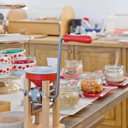 Hotel Romantik Waldhotel Mangold 4*