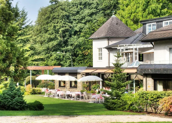 Отель Romantik Waldhotel Mangold