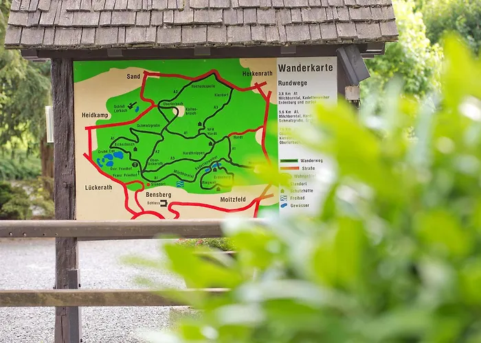 Отель Romantik Waldhotel Mangold