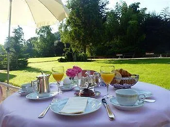 Romantik Waldhotel Mangold 호텔 4*