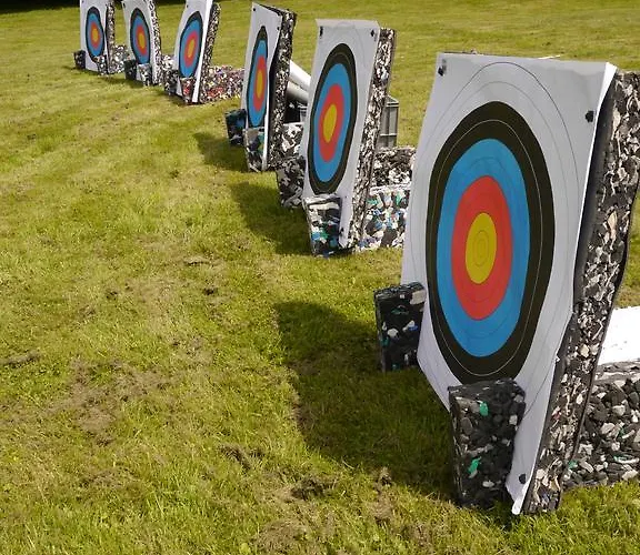 Romantik Waldhotel Mangold Бергиш-Гладбах