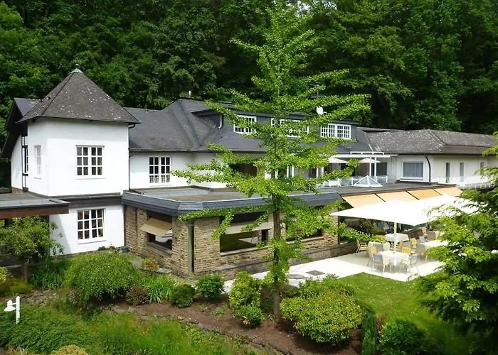 Romantik Waldhotel Mangold 호텔 베르기슈글라트바흐