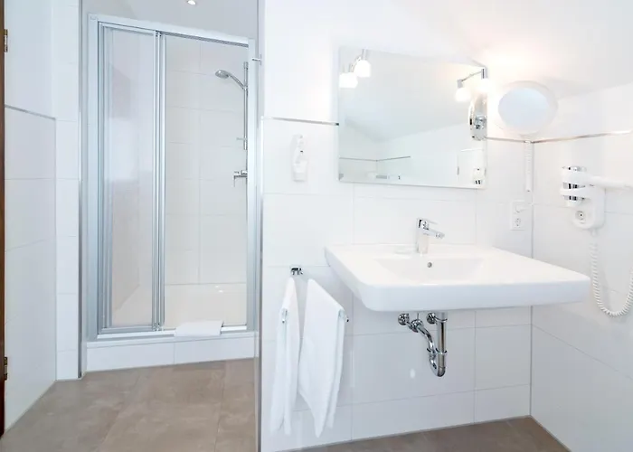 Romantik Waldhotel Mangold 호텔 베르기슈글라트바흐